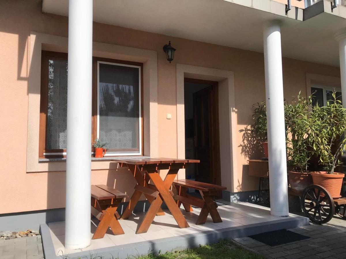 Villa Monika Kestel Dış mekan fotoğraf