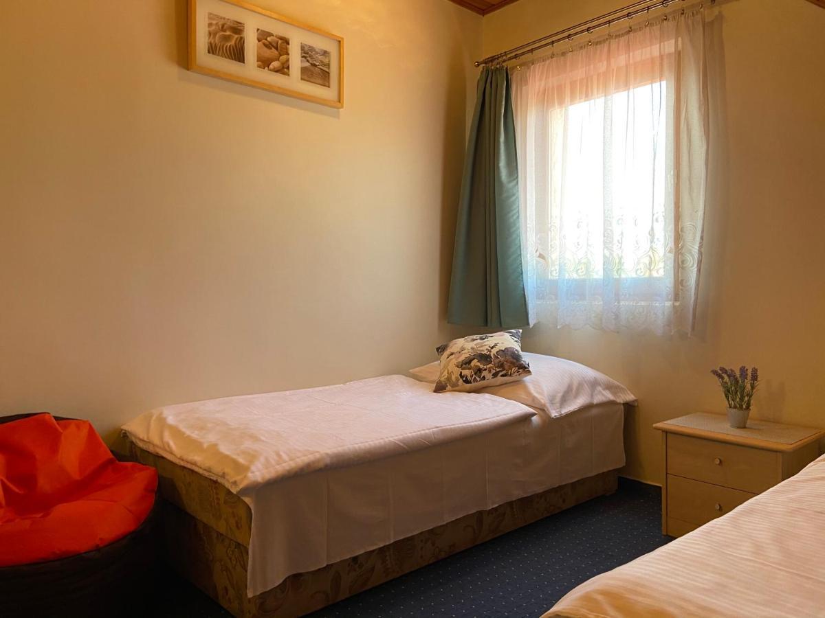Villa Monika Kestel Dış mekan fotoğraf