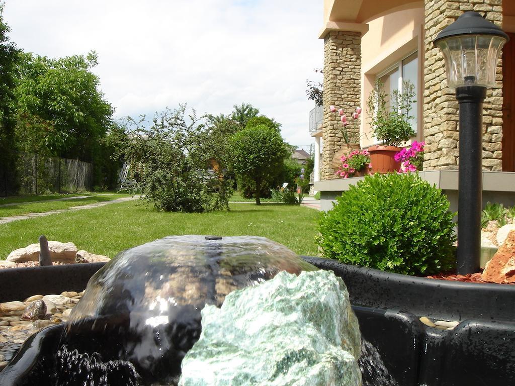 Villa Monika Kestel Dış mekan fotoğraf