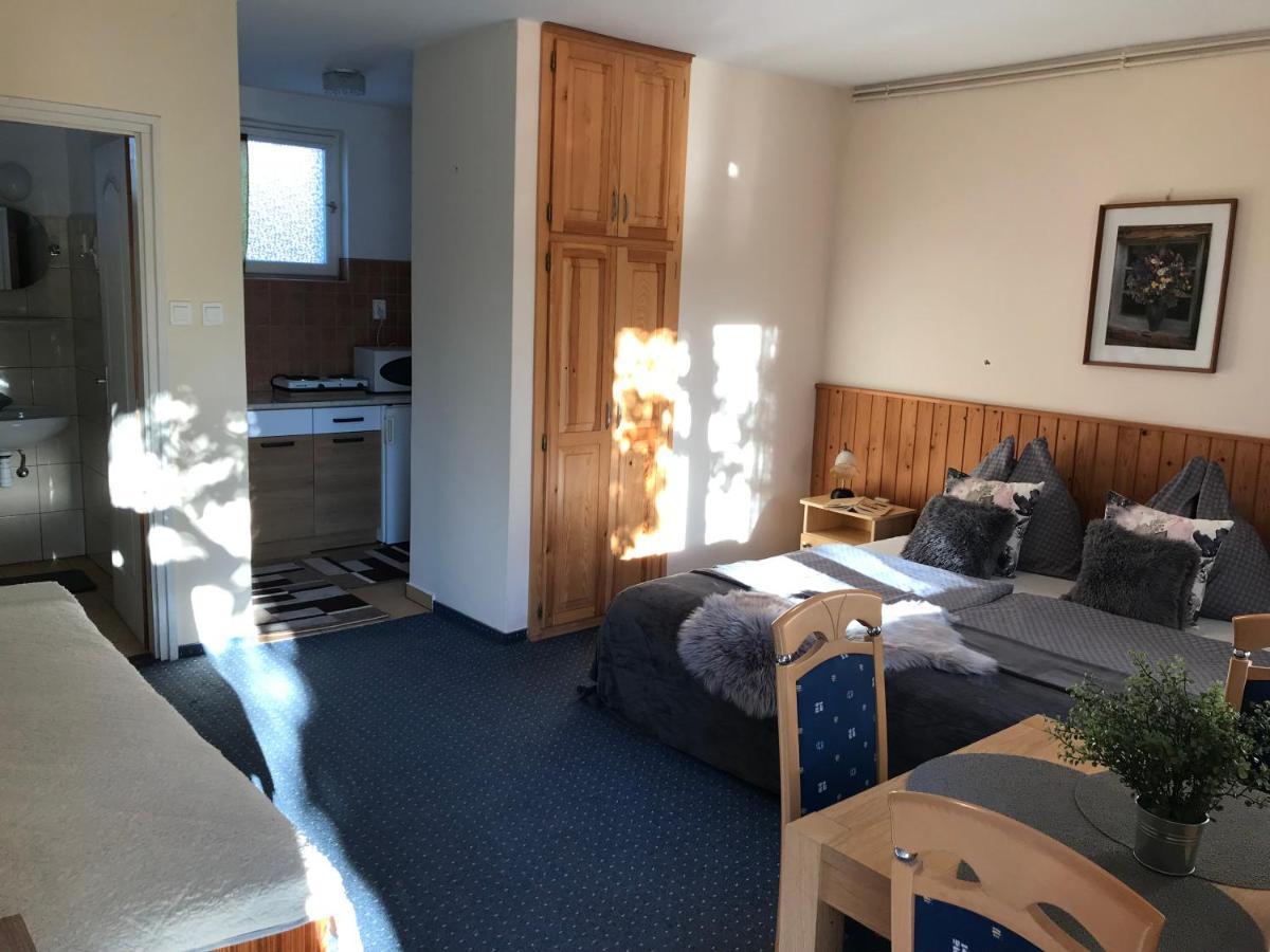 Villa Monika Kestel Dış mekan fotoğraf
